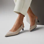 Hermès Lover 40 pump - Image 6